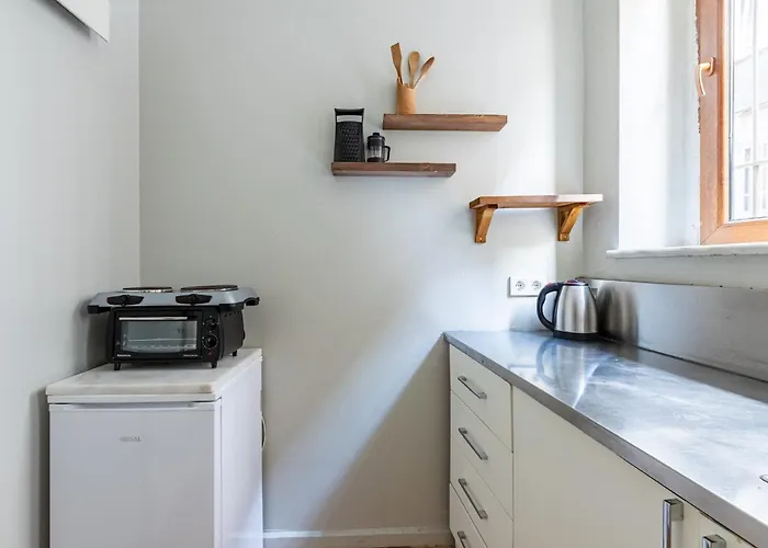 Pin Exclusive Taksim