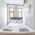 Pin Exclusive Taksim Apartment *